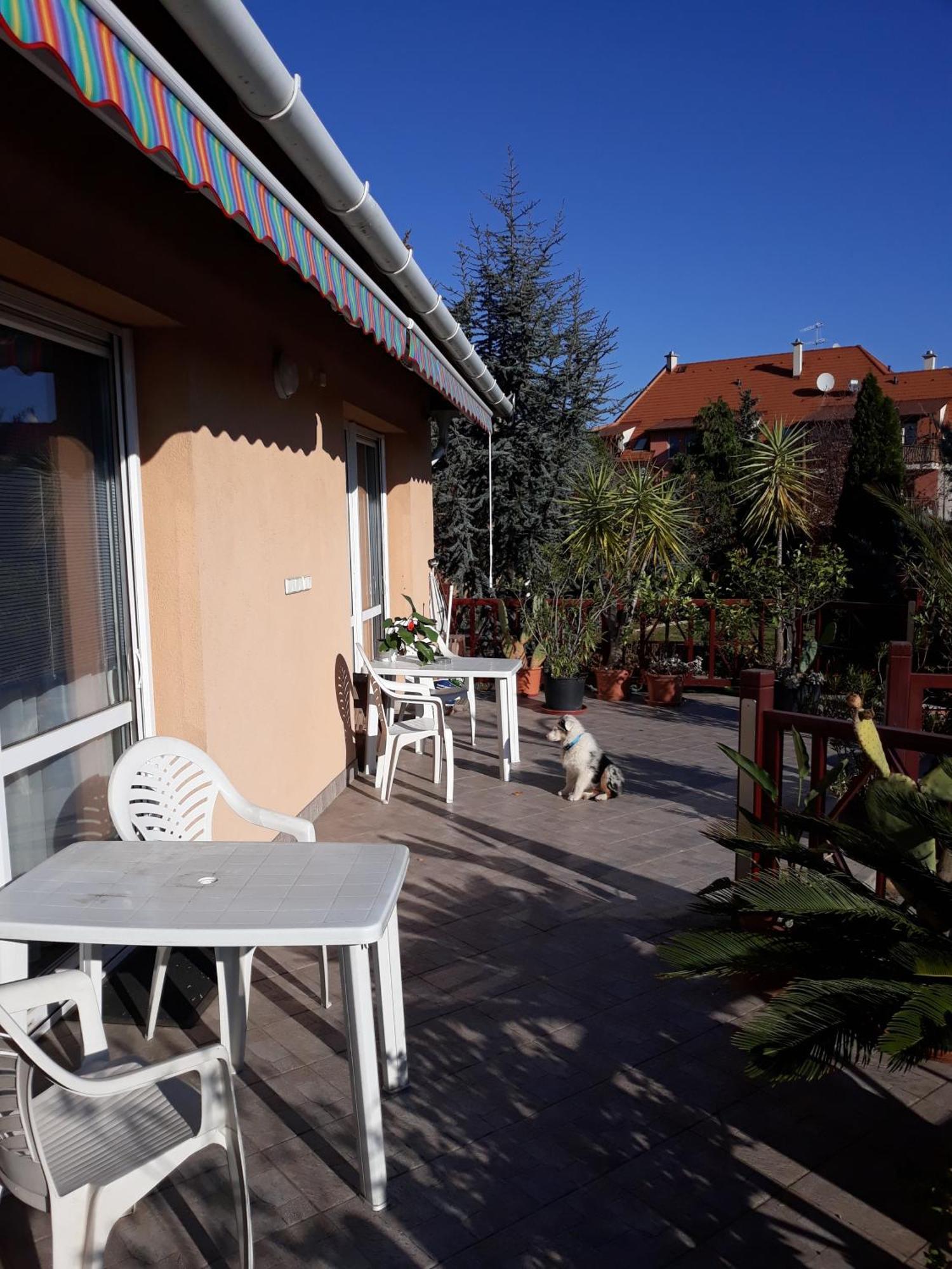 Kenezy Lux Apartman Vendeghaz Hajdúszoboszló Zewnętrze zdjęcie