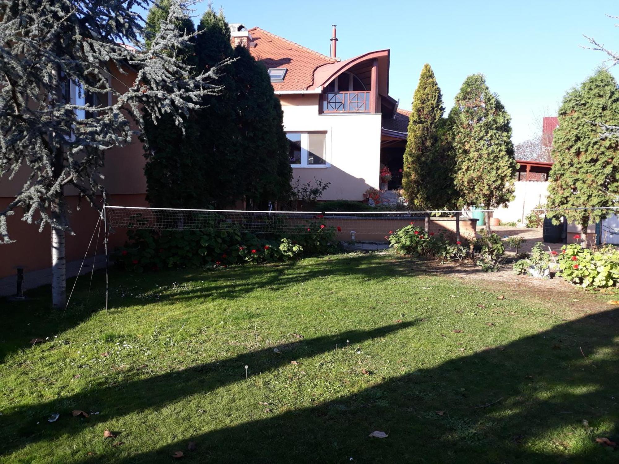 Kenezy Lux Apartman Vendeghaz Hajdúszoboszló Zewnętrze zdjęcie