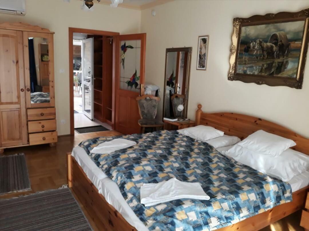 Kenezy Lux Apartman Vendeghaz Hajdúszoboszló Zewnętrze zdjęcie